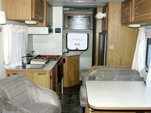 toyota-motorhome-interior-1 Toyota motorhome interior