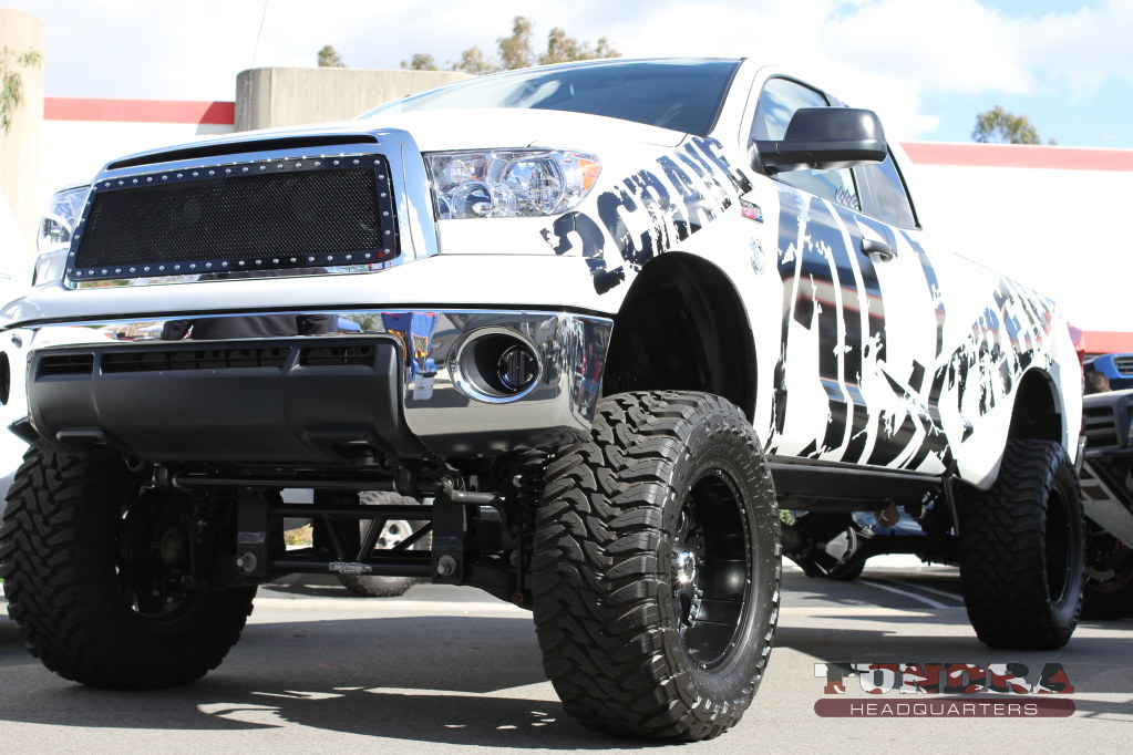 2Crave Lifted Tundra