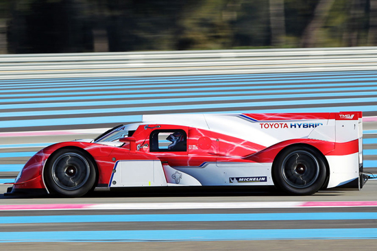 Toyota Tackles World Famous Le Mans with Hybrid Toyota Tackles Le Mans with Hybrid