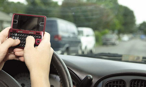 NHTSA Begins Distracted Driving Hearings - Will Automakers Listen? NHTSA Begins Distracted Driving Hearings