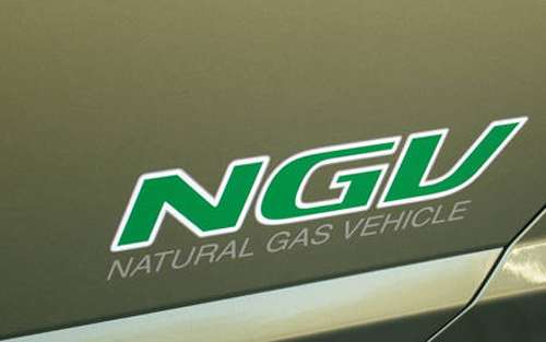 Compressed Natural Gas - The Future of Full-size Truck Engines? CNG - Future of Full-size Truck Engines?