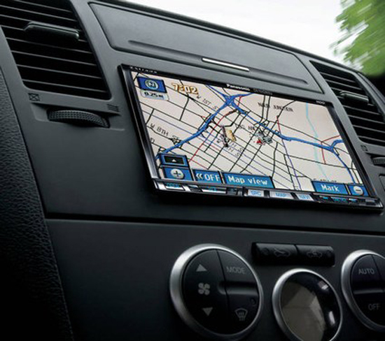 who makes toyota gps systems #4