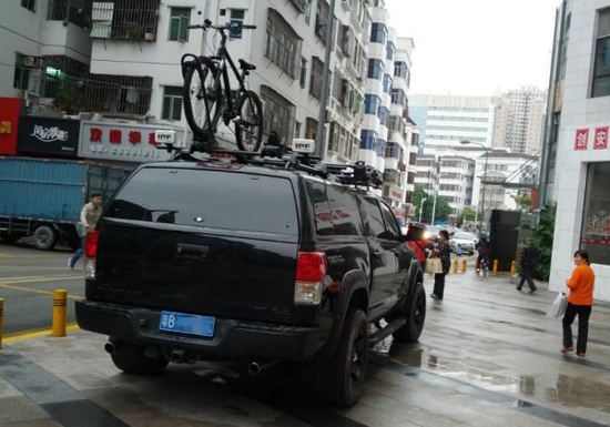 Chinese Toyota Tundra - Street View Chinese Toyota Tundra- Street